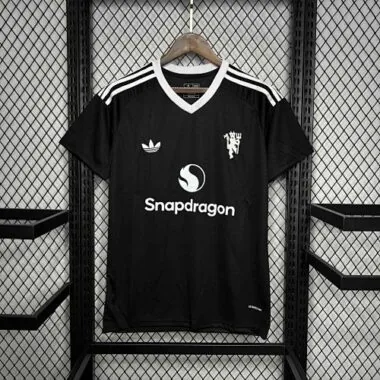 24-25 Manchester United Black GoalKeeper Kit Soccer Uniforms Soccer AAAAJersey Yupoo
