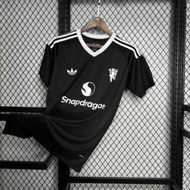 24-25 Manchester United Black GoalKeeper Kit Soccer Uniforms Soccer
