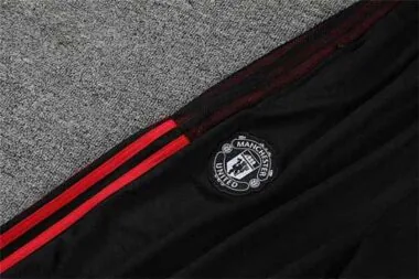 Manchester United Polo red crew neck