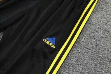Manchester United Polo black and yellow-three sides