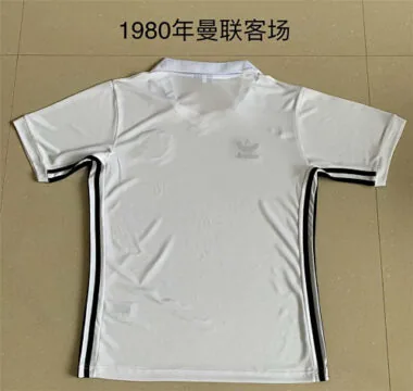 1980 Manchester United away | 3