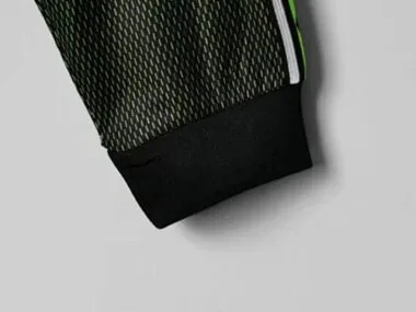 Maglia da portiere verde del Manchester United stagione 98-99 a maniche lunghe