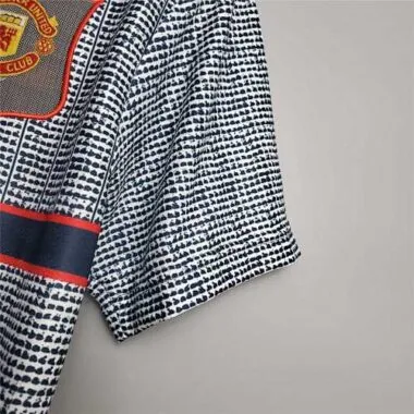 94-96 Manchester United away | 4