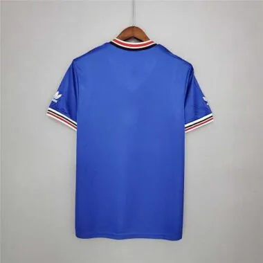 85-86 Manchester United away | 3