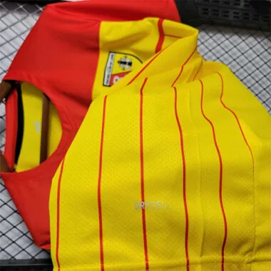 22-23 Lens home