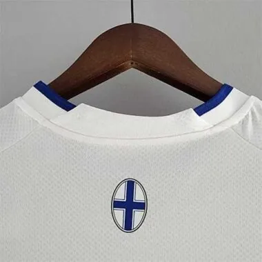 22-23 Marseille home1684405071000