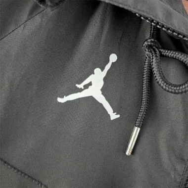 22-23 PSG black windbreaker