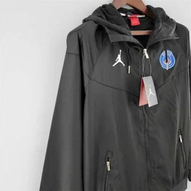 22-23 PSG black windbreaker