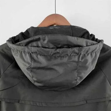 22-23 PSG black windbreaker