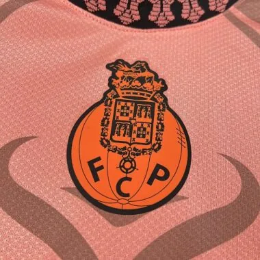 Camiseta de fútbol de la edición especial del Oporto 26-27