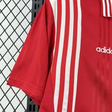 Retro 97-98 Benfica Home Kit Soccer
