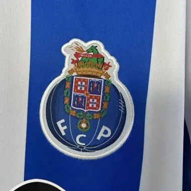 Camiseta de fútbol retro del Oporto (temporada 17-18), equipación local