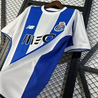 Camiseta de fútbol retro del Oporto (temporada 17-18), equipación local