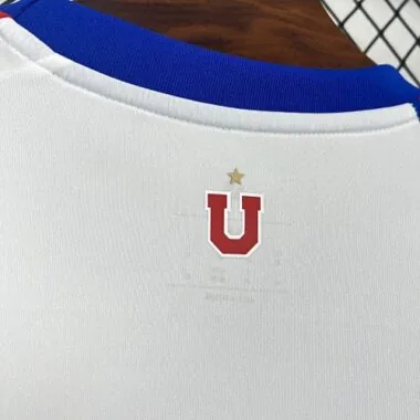 26-27 University of Chile Away Kit Soccer T-Shirt