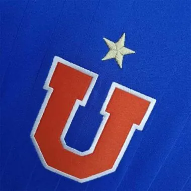 22-23 University of Chile home