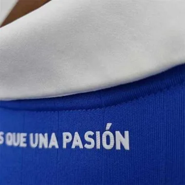 22-23 University of Chile home
