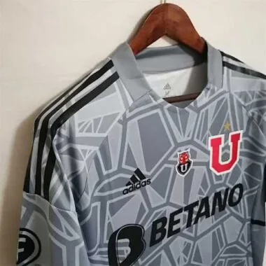 22-23 University of Chile goalkeeper uniform