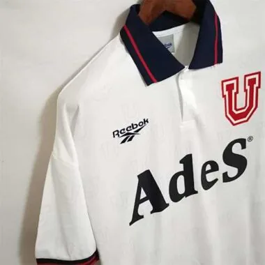 1998 University of Chile away