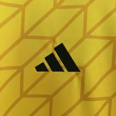 24-25 Colo Colo Goalkeeper Yellow Kit Football