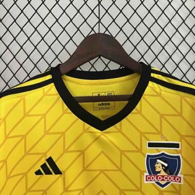 24-25 Colo Colo Goalkeeper Yellow Kit Football