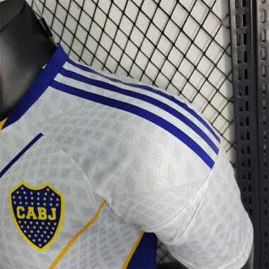 23-24 Boca Juniors white player version