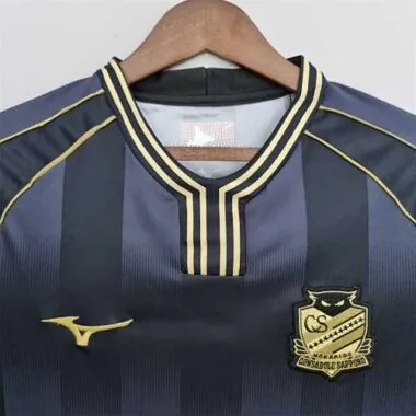 22-23 Hokkaido Consadole Sapporo away
