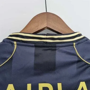 22-23 Hokkaido Consadole Sapporo away