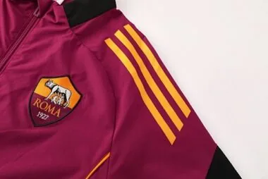 25-26 Gabardina roja romana Camiseta de fútbol
