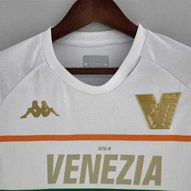22-23: Partido fuera de casa contra el Venezia