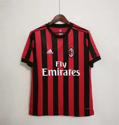 17-18 AC Milan home