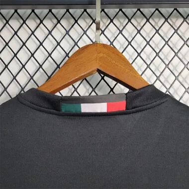 16-17 AC Milan home