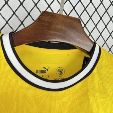 Camisola de futebol do Dortmund (equipa da casa) 26-27