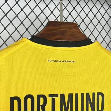 Camisola de futebol do Dortmund (equipa da casa) 26-27