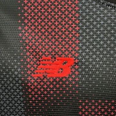 Equipamento de futebol do Bayer 04 Leverkusen para jogos em casa, 25-26