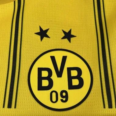 25-26 Edição Especial de Futebol de Dortmund