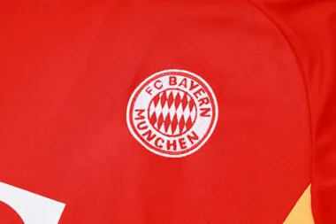 24-25 Bayern Munich Red Training Soccer AAAAJersey Yupoo