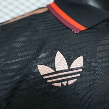 24-25 Bayern Munich Black Kit Special Edition Player Version Football
