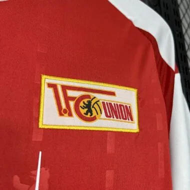 24-25 Maglia da casa dell'Union Berlin Divise da calcio Calcio