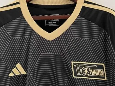 23-24 Union Berlin Edizione Speciale S-XXL Maglie da calcio a prezzi convenienti