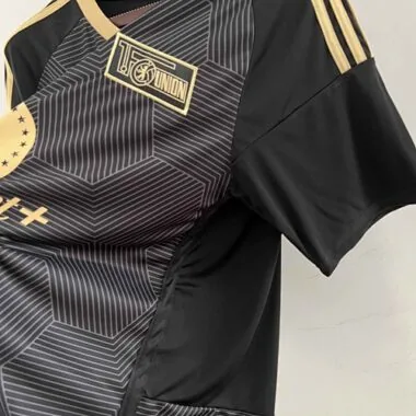 23-24 Union Berlin Edizione Speciale S-XXL Maglie da calcio a prezzi convenienti