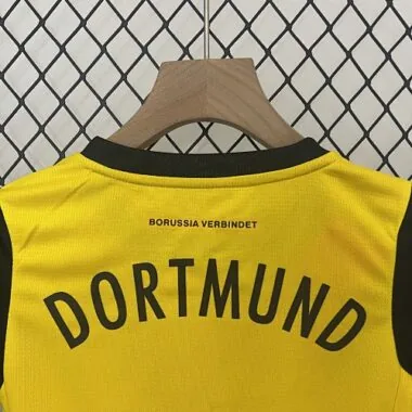 24-25 Dortmund: divise da bambino per le partite in casa e abbigliamento per ragazzi