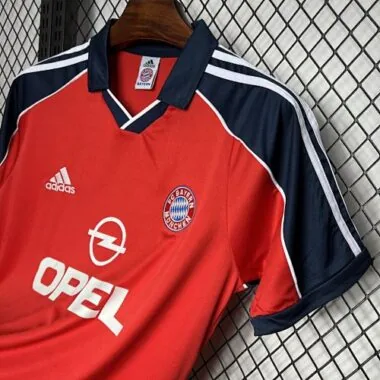 00-01 Maglia da calcio vintage Bayern Monaco, divisa da casa retrò