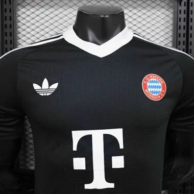 24-25 Bayern de Munique - Equipamento Preto de Guarda-Redes - Camisola Versão de Jogador - Futebol