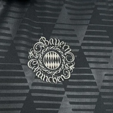 Camisola do Bayern de Munique para a Oktoberfest 24-25 - Equipamentos de futebol - Futebol