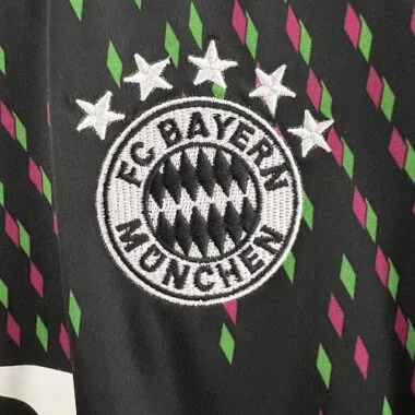 Equipamento de futebol barato do Bayern de Munique para crianças, tamanhos 16-28, para jogos fora de casa, 23-24