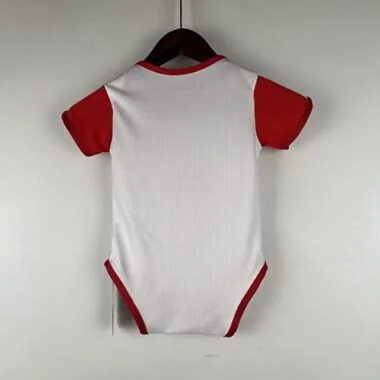 23-24 Bayern Munich baby home size 9-12 best soccer jersey