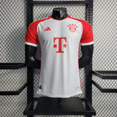 23-24 Bayern home player version