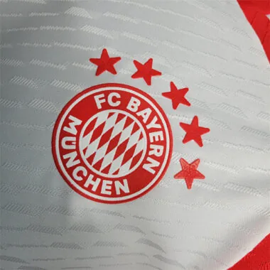 23-24 Bayern home player version