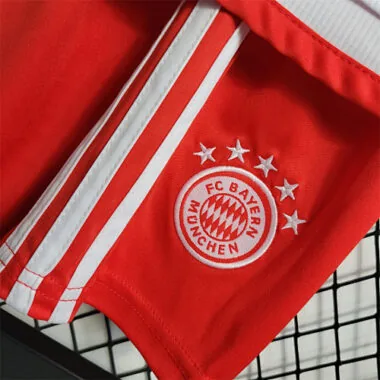 23-24 Bayern home kids kit