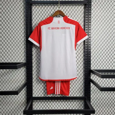 23-24 Bayern home kids kit